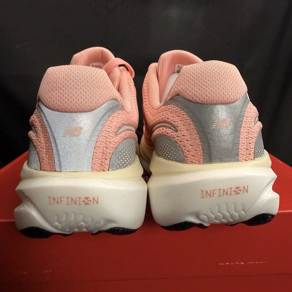 New Balance 1080 v15 Women's Size 8.5 Running Shoes Pink Sneakers W10808T4